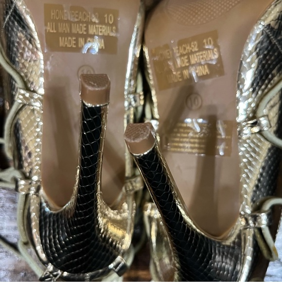 M & L Gold Tie Up High heels - Picture 11 of 15